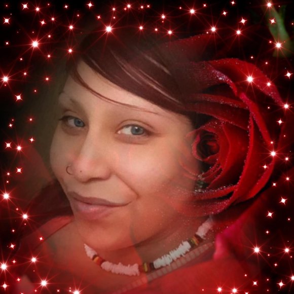 Meet your Posher, Chrystal - Picture 1 of 1